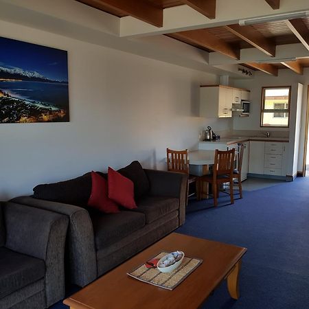 The Anchor Inn Beachfront Motel Kaikoura Exterior foto