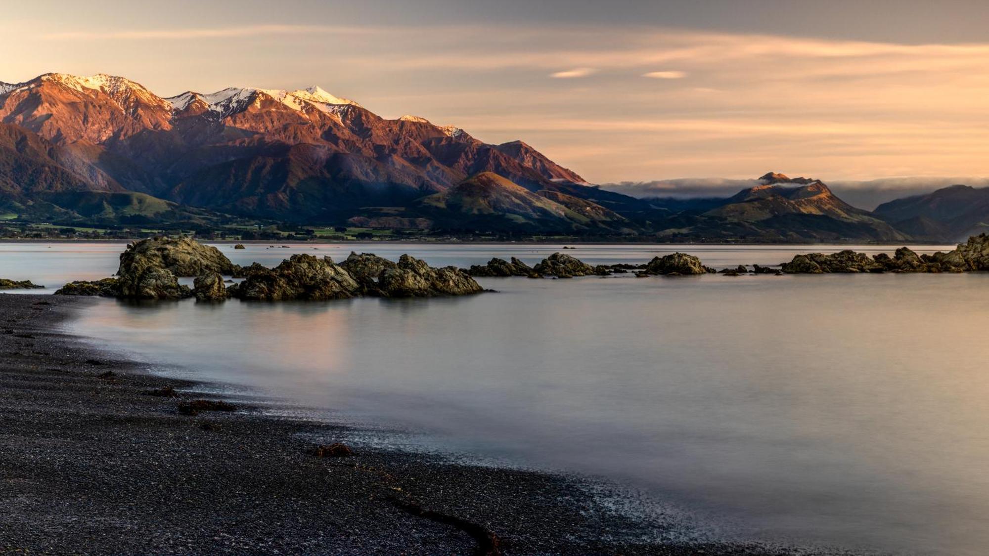 The Anchor Inn Beachfront Motel Kaikoura Exterior foto